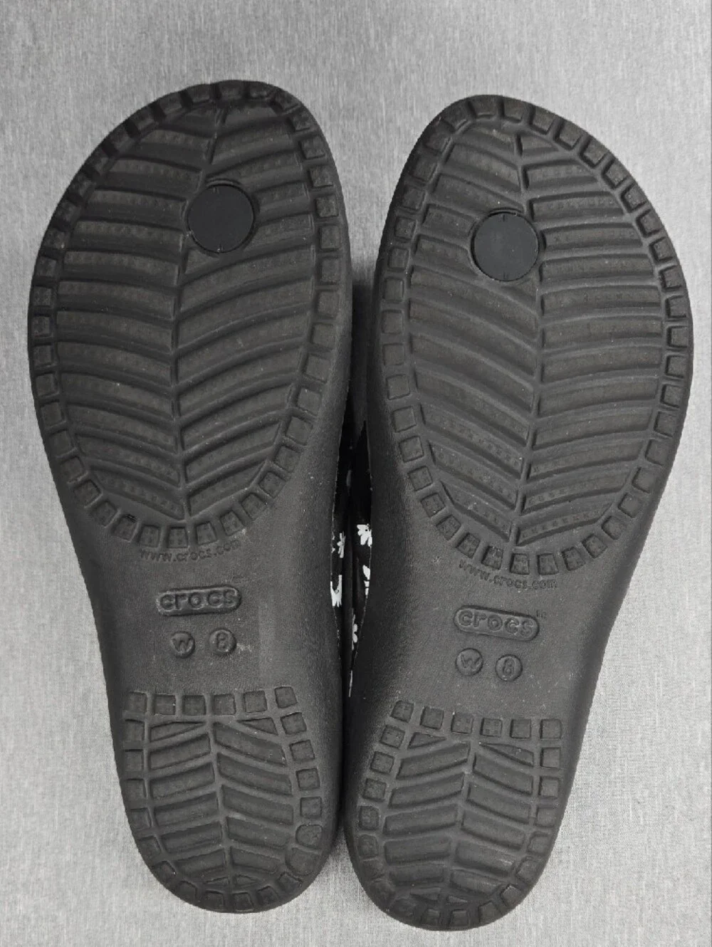 Crocs Kadee II Daisy Flip Flops Size W8